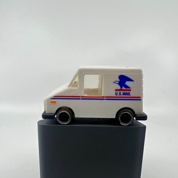 U.S. Mail Carrier Truck Jeep Postal Service Eagle Logo Plastic Car Stamp Holder - Picture 1 of 9